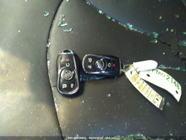 1G4ZR5SS0HU125475 Buick Lacrosse Premium