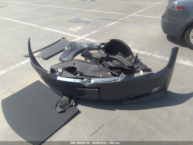 Tesla Model S 75d/100d/p100d 2018 5YJSA1E29JF247803 Image 3