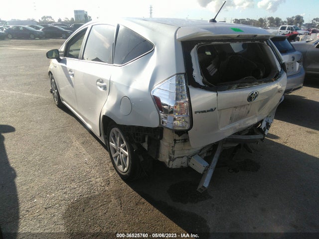 Toyota Prius V Two/three/five 2014 JTDZN3EU0E3291319 Image 3