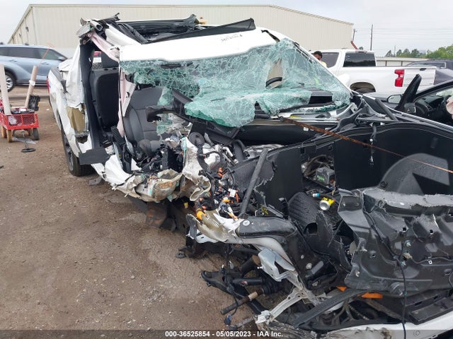 2022 Ford F-150 Lightning, VIN: 1FTVW1EV1NWG11027