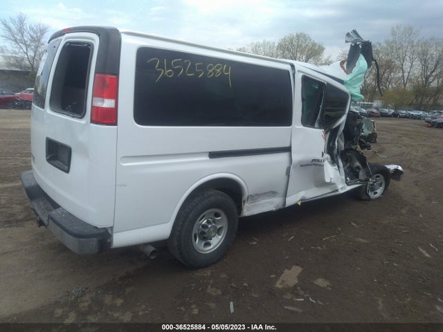Chevrolet Express Passenger Lt 2016 1GAZGPFF0G1174252 Image 4