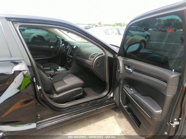 2C3CCAAG5KH569614 Chrysler 300 Touring