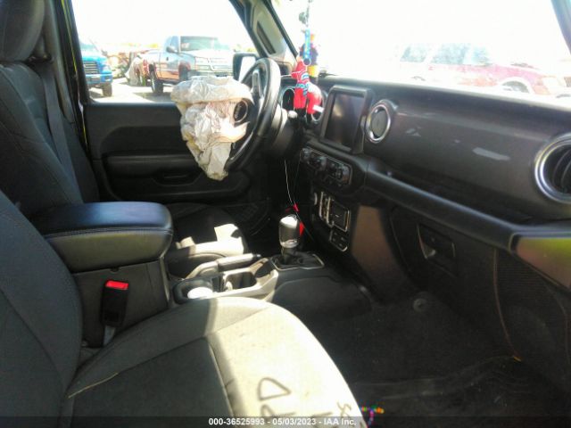 1C4HJXENXLW153547 Jeep Wrangler Unlimited Sahara