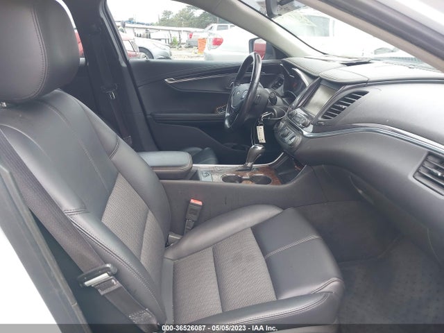 2015 CHEVROLET IMPALA LT VIN: 2G1125S30F9186858