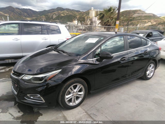 Chevrolet CRUZE LT 2017 1G1BE5SM7H7223218 Image 2