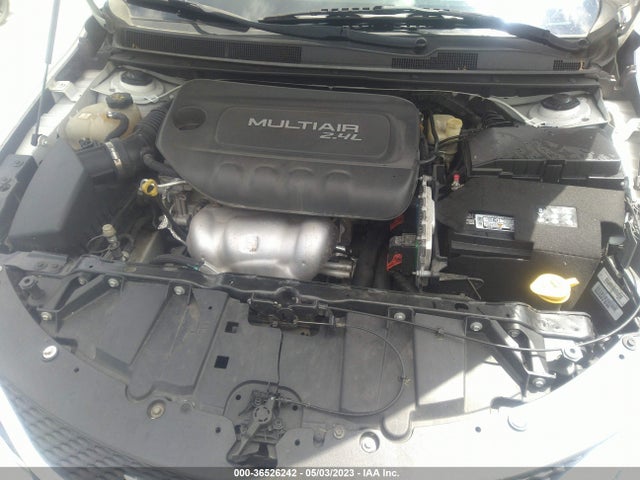 1C3CCCAB6FN571787 Chrysler 200 Limited