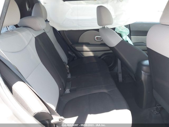 KNDJN2A26J7534694 KIA Soul Base