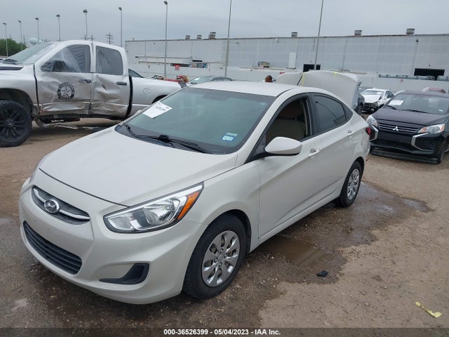 Hyundai ACCENT SE 2017 KMHCT4AE3HU220058 Image 2