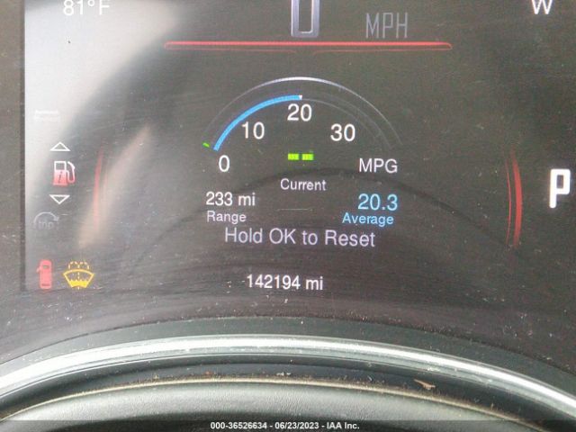 1C4RDHAG6FC937674 Dodge Durango Sxt