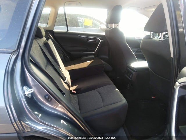2021 TOYOTA RAV4 XLE VIN: 2T3P1RFV2MW212354