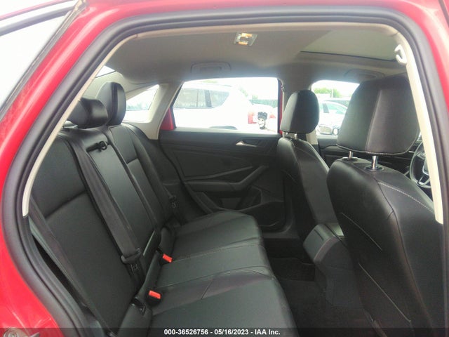 3VWE57BU2KM091317 Volkswagen JETTA SEL