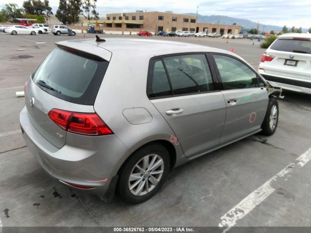 3VW217AU8FM090615 Volkswagen Golf Tsi S
