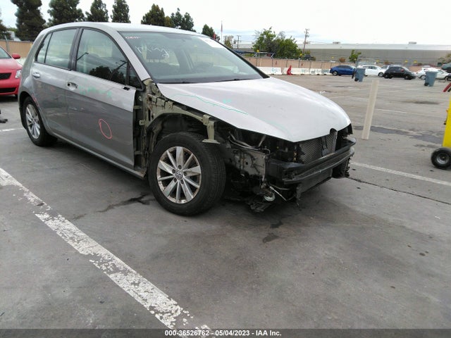 3VW217AU8FM090615 Volkswagen Golf Tsi S