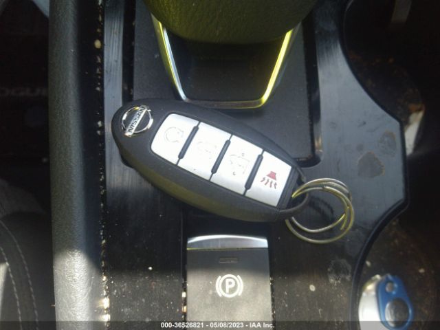 5N1AT3BB6MC786284 Nissan ROGUE SV