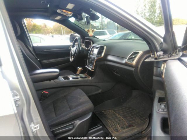 1C4RJEAG2GC360781 Jeep Grand Cherokee Laredo