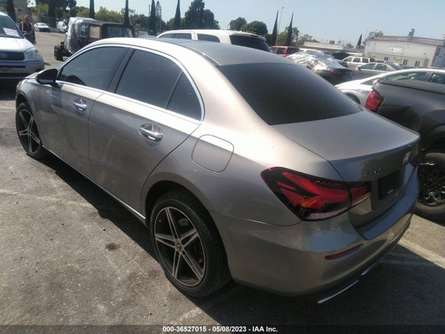WDD3G4EB9KW022353 Mercedes-Benz A-class A 220