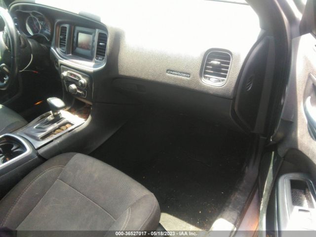 2C3CDXBGXFH744895 Dodge Charger Se