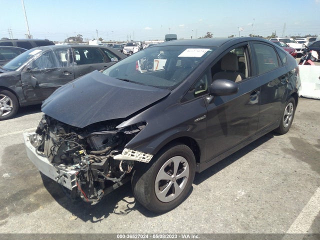 Toyota Prius Four 2015 JTDKN3DU5F0408771 Image 2