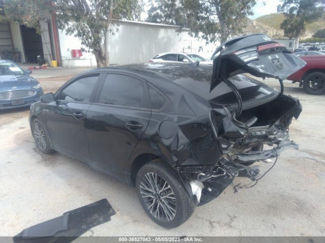3KPF54ADXPE578242 KIA Forte Gt-line