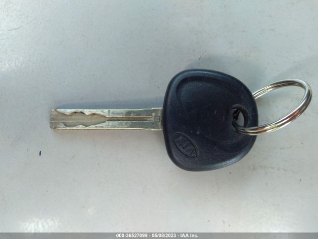 KNDJN2A21E7044301 KIA Soul Base