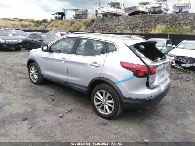 JN1BJ1CP9HW036477 Nissan Rogue Sport Sv