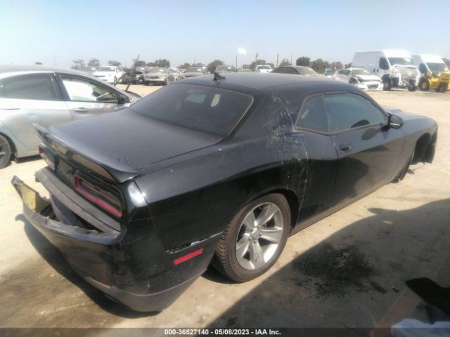 2C3CDZAG8GH166293 Dodge Challenger Sxt