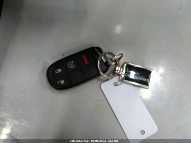 3C4NJDCB1LT185318 Jeep Compass Limited