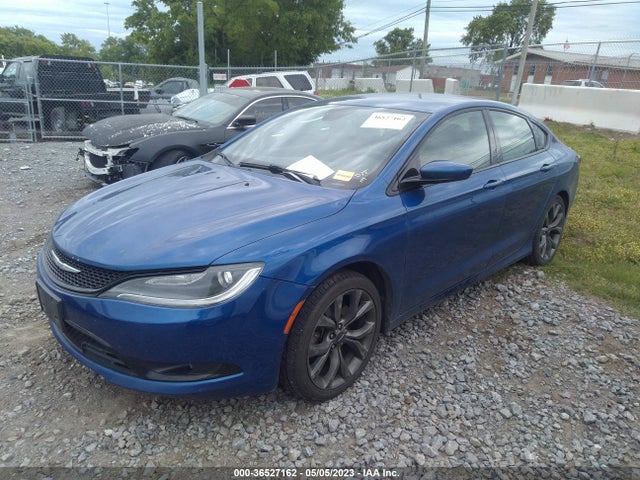 1C3CCCBG4FN623654 Chrysler 200 S