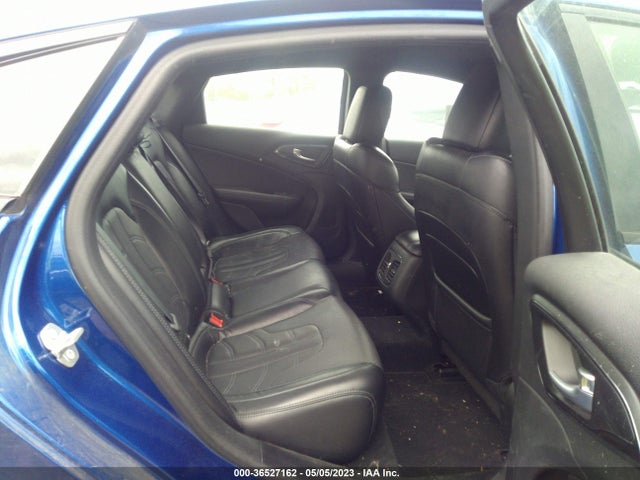 1C3CCCBG4FN623654 Chrysler 200 S