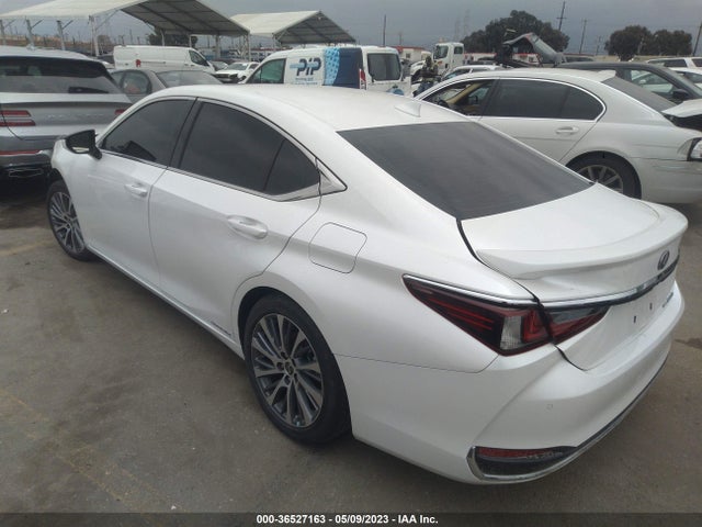 58ADA1C12MU012050 Lexus Es Es 300h