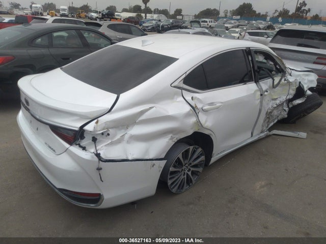 58ADA1C12MU012050 Lexus Es Es 300h