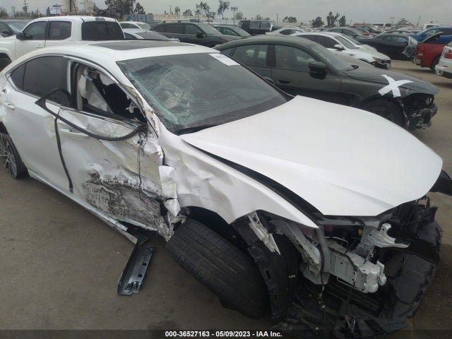 58ADA1C12MU012050 Lexus Es Es 300h