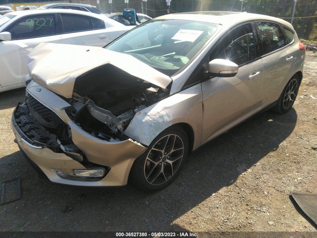 Ford FOCUS SEL 2018 1FADP3M21JL205763 Image 2