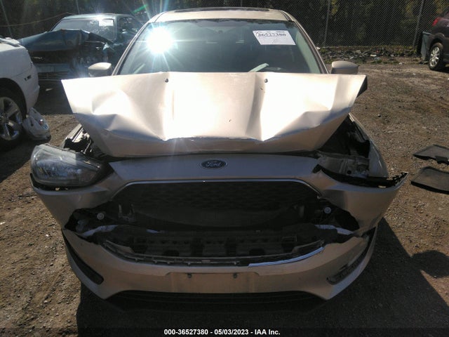Ford FOCUS SEL 2018 1FADP3M21JL205763 Image 6
