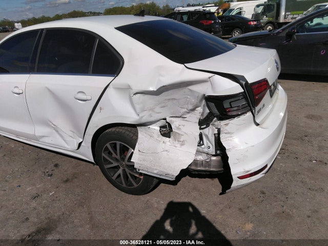 3VWDB7AJXHM332075 Volkswagen Jetta 1.4t Se