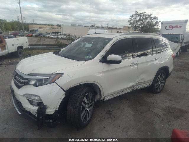 Honda Pilot Touring 2017 5FNYF5H96HB014211 Image 2