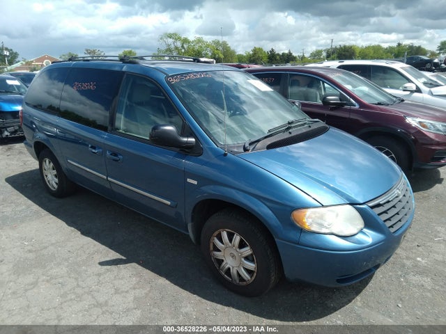2005 CHRYSLER TOWN & COUNTRY TOURING VIN: 2C4GP54L95R289534