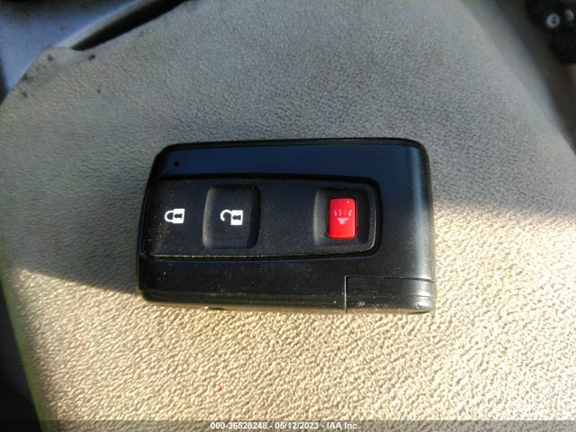 2004 TOYOTA PRIUS VIN: JTDKB20U540045734