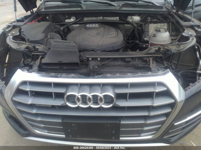 WA1BNAFY7J2233130 Audi Q5 Premium Plus
