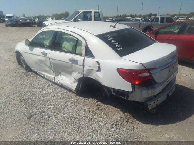 2013 CHRYSLER 200 LIMITED VIN: 1C3CCBCG9DN744363