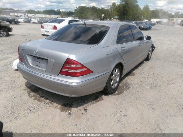 2000 MERCEDES-BENZ S CLASS VIN: WDBNG75J4YA046009