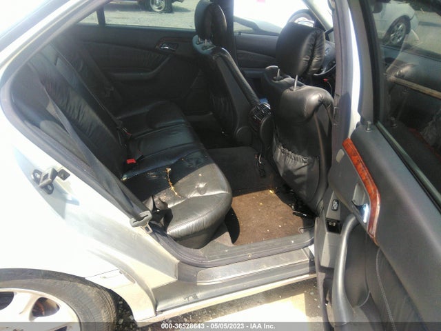 2000 MERCEDES-BENZ S CLASS VIN: WDBNG75J4YA046009