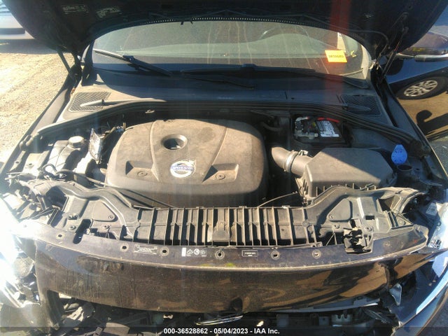 2015 Volvo V60, VIN: YV126MEB3F1188633