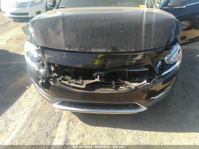2015 Volvo V60, VIN: YV126MEB3F1188633
