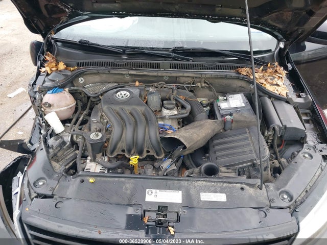 3VW2K7AJ4EM364457 Volkswagen Jetta Sedan S