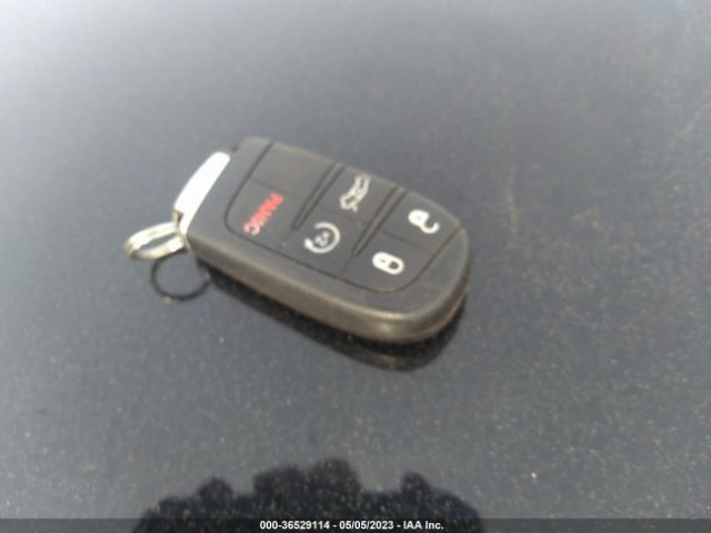 2C3CDZAG6JH110747 Dodge Challenger Sxt
