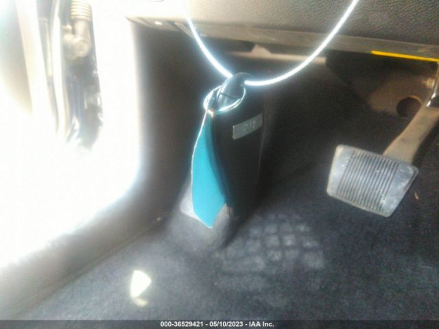 1C4PJLAB7FW762504 Jeep Cherokee Sport