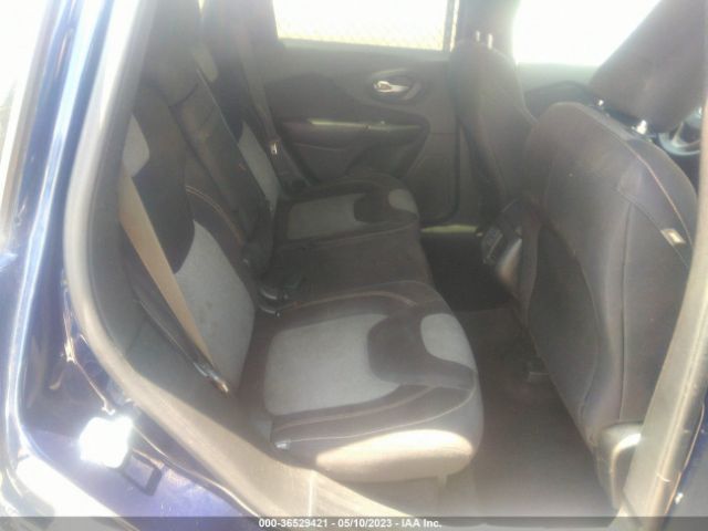 1C4PJLAB7FW762504 Jeep Cherokee Sport