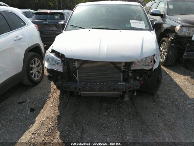 2C4RDGBG0GR372064 Dodge Grand Caravan Se