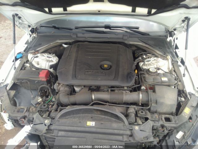 SAJBJ4BN7HCY42626 Jaguar Xf 20d Premium